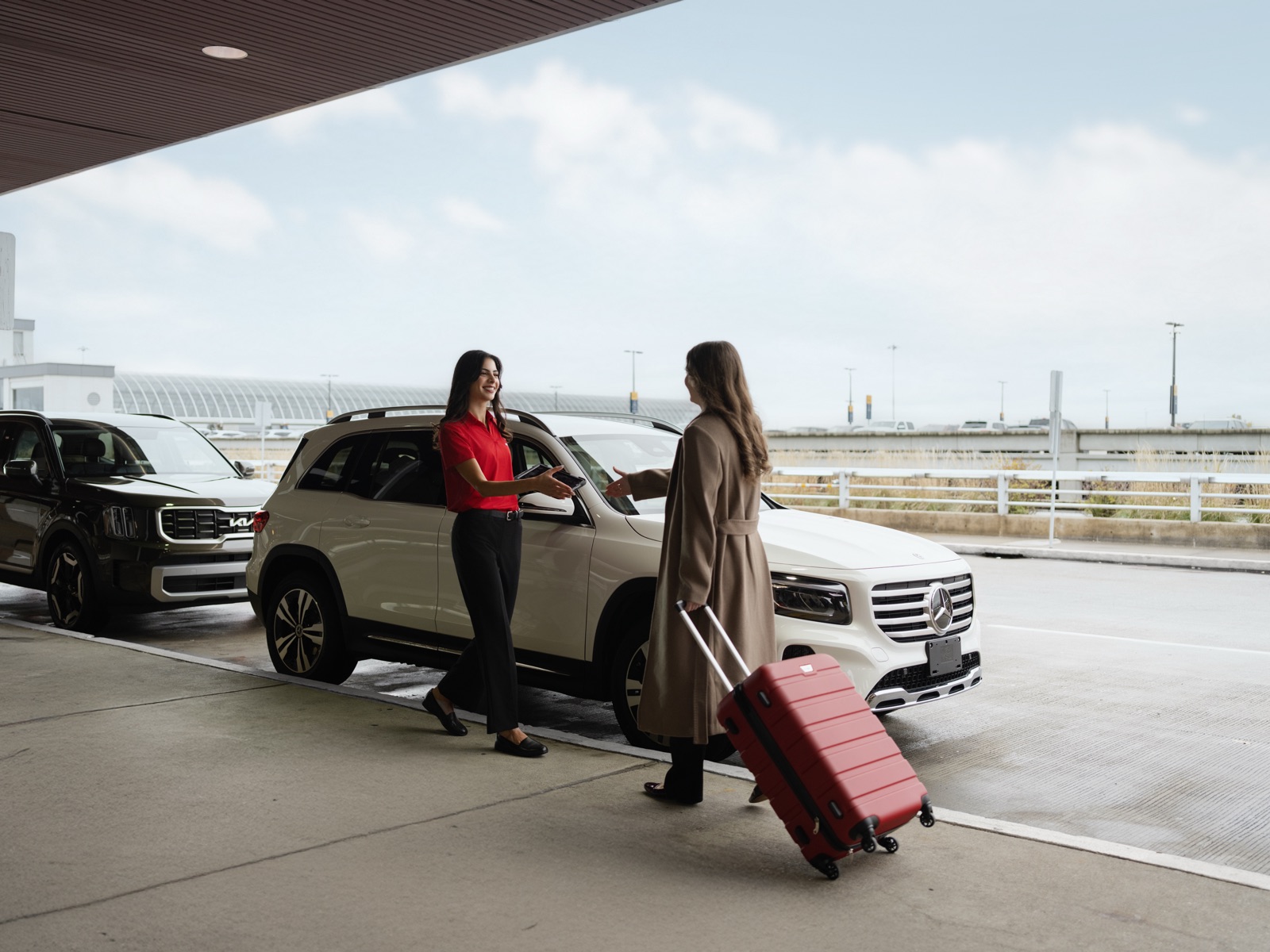 Airport curbside pickup — Avis brand campaign